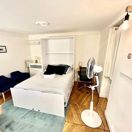 Montmartre, Studio Tres Bien Localise Apartment